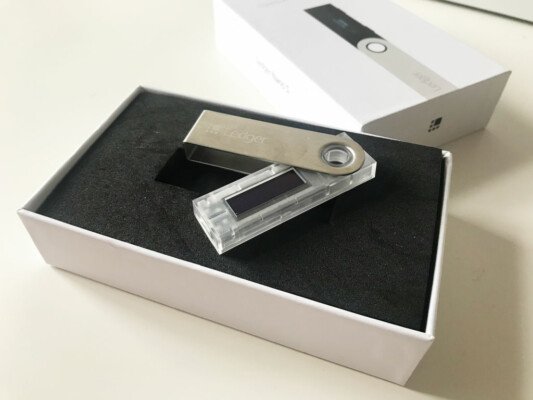 Ledger Nano S - Průhledný