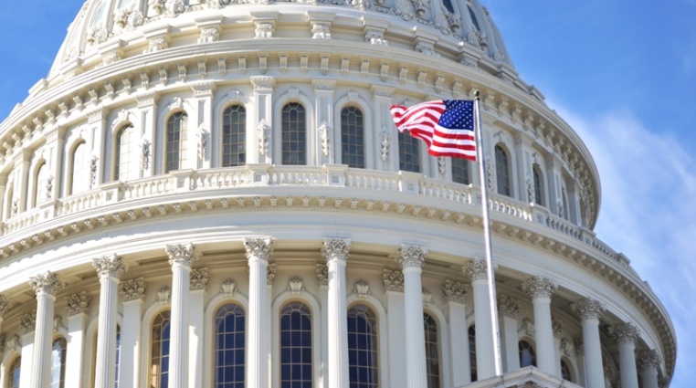 Američtí zákonodárci se chtějí zbavit šéfa SECu, Garyho Genslera