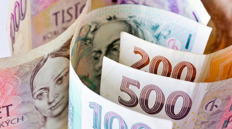 Česko se zadluží méně, než odhadovala centrální banka. Přesto ale dluh poroste 