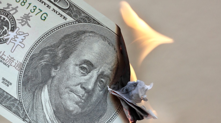 Svět zasáhla krize nečekaně silně – Jak se projevuje a jaký bude její dopad?