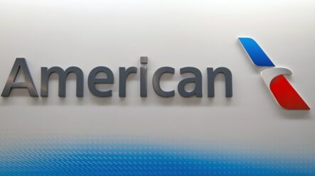 Akcie leteckých společností se kvůli koronaviru propadají. Nejhůře z nich dopadly American Airlines