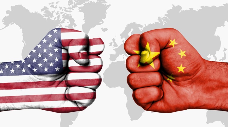 Vývoj čínských akcií ve srovnání s Amerikou – Které budou dlouhodobě výnosnější?