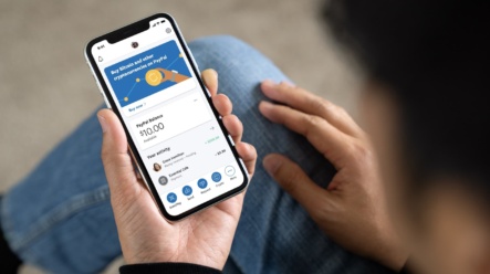 PayPal umožní svým uživatelům nákup a prodej kryptoměn! Bitcoin v návaznosti na to překonal hranici 12 000 dolarů