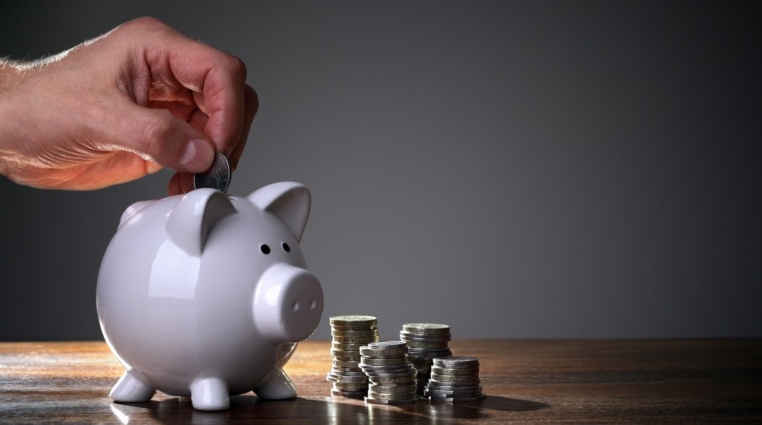 Dlouhodobý investiční produkt, nebo doplňkové penzijní spoření? Co je vhodnější ke spoření na důchod?