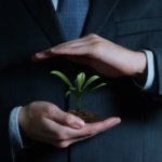 <strong>TIP: </strong>Přečtěte si více o <a href="https://finex.cz/aktivni-investovani-vs-pasivni-investovani/">rozdílech mezi pasivním a aktivním investičním přístupem</a>.
