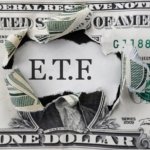<strong>TIP: </strong>Chcete se dozvědět o srovnání podílových fondů a ETF více? Přečtěte si <a href="https://finex.cz/podilove-fondy-nebo-etf/">tento komplexní článek</a>.