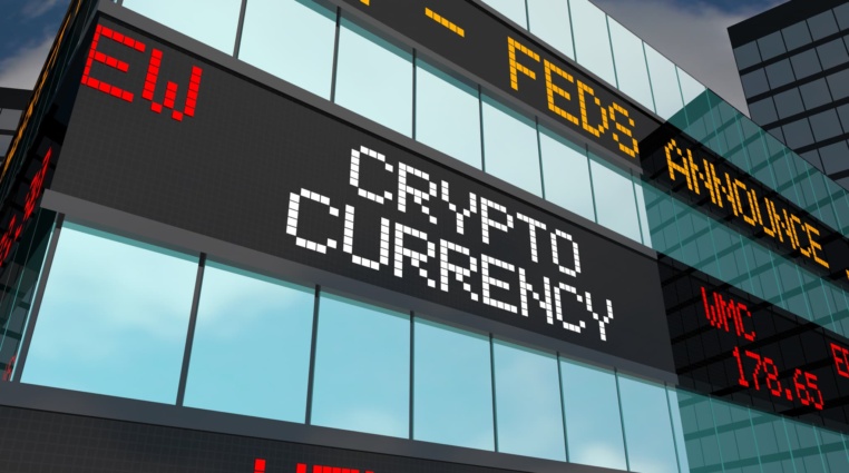 Akcie 3 společností, které investují do Bitcoinu. Je to příležitost i pro Vaši investici?