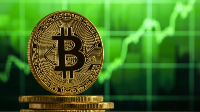 Kryptoměnový trh po projevu šéfa Fedu Jerome Powella roste!