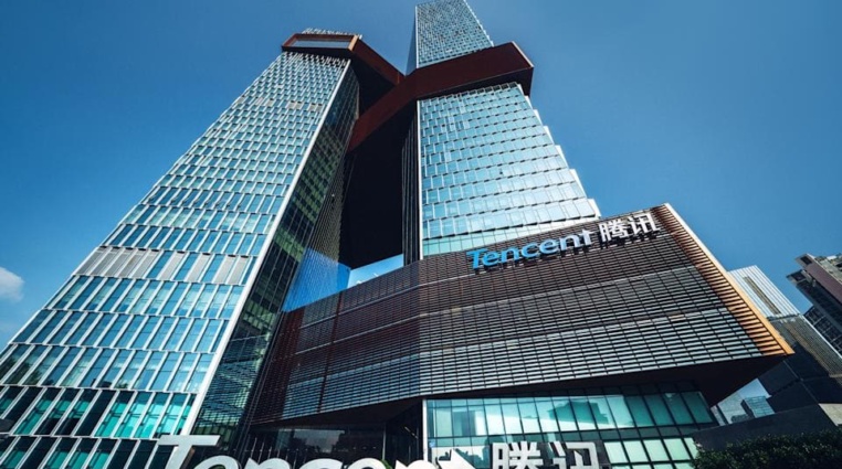 Akcie společnosti Tencent klesly nejvíce za posledních 10 let kvůli obavám z vládních restrikcí