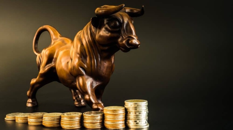 Mike McGlone: Bitcoin ve 4. čtvrtletí roku 2021 dosáhne ceny 100 000 USD