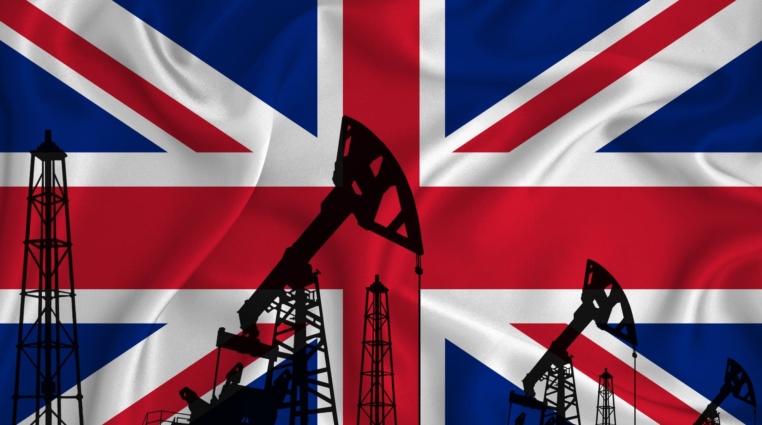 90 % čerpacích stanic ve Velké Británii je na suchu – Co způsobuje nedostatek pohonných hmot?