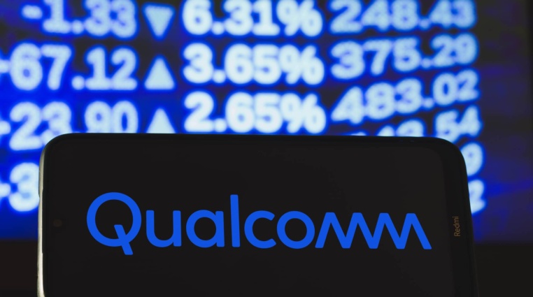 Odvážný krok Qualcommu: Nové čipy by mohly zásadně změnit AI, konkurovat Applu a Intelu