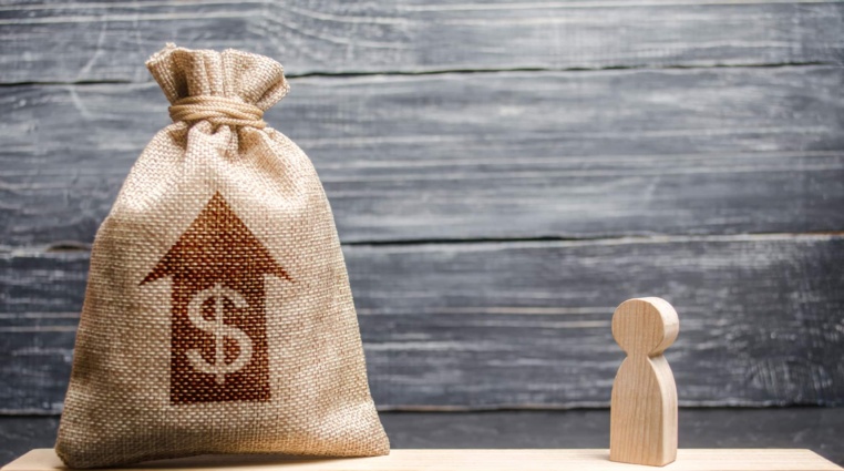 Jaká jsou aktuální data o průměrné mzdě a v jakých oborech dostanete nejvíc? ČSÚ zveřejnil analýzu