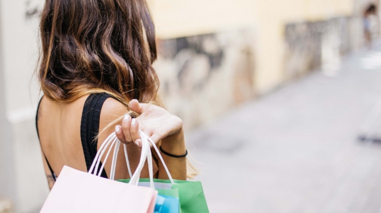 Adopce kryptoměn v Jižní Americe a Asii pokračuje. Přidávají se společnosti Elektra a Nexon