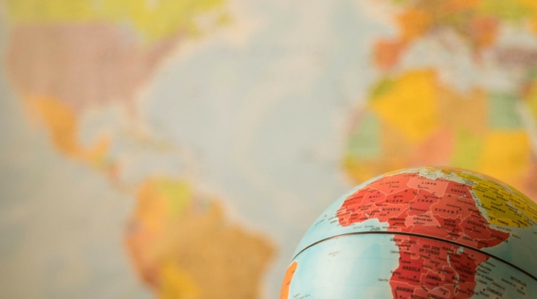 Platforma založená na blockchainu Cardano má vyřešit digitální propast v Africe