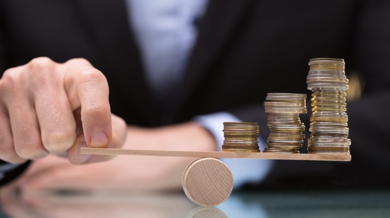 Je už inflace v Česku za svým vrcholem? Energie stále zvyšují ceny v průmyslu, výrobcům v říjnu dále stoupají ceny