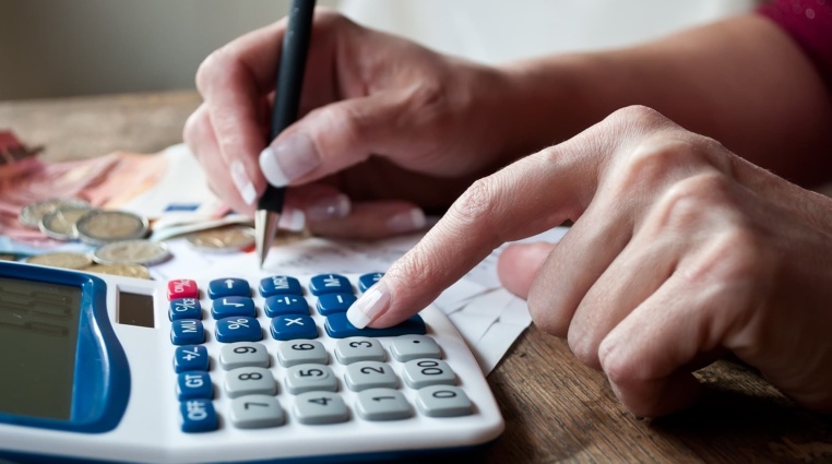 Kolik vám loni prodělal váš podílový fond? Rekordní zisky i ztráty za rok 2022 – Stáli jste na vítězné straně?