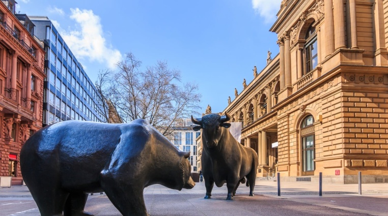 Frankfurtská burza: K čemu slouží a jak se obchoduje na jedné z nejmodernějších burz?