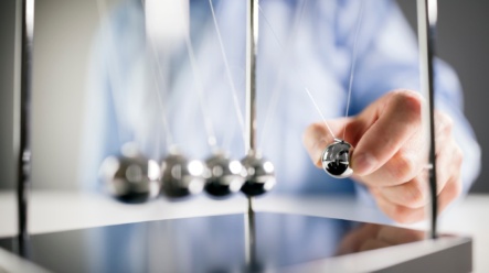 Jak vydělat peníze na akciích? Tohle je největší zbraň chytrých investorů!