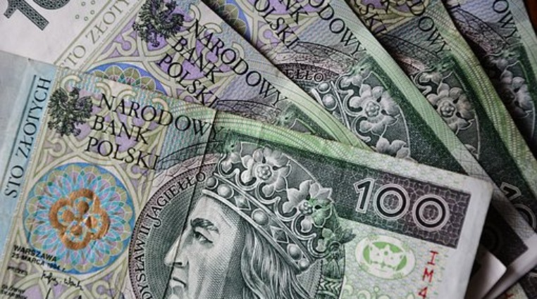 Polská nákupní horečka skončí, Čechům se oblíbené nákupy prodraží