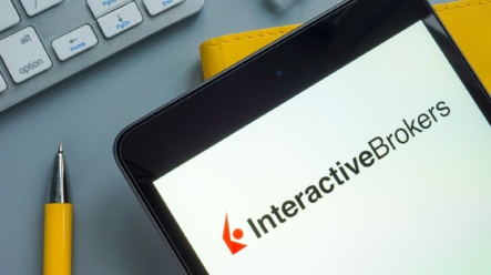 Interactive Brokers se těší rostoucímu zájmu investorů! Překonala odhady tržeb i ziskovosti