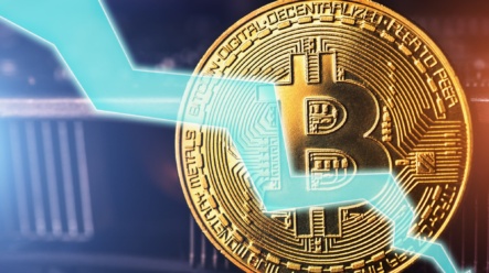 Analytik, který přesně předpověděl dno i dosavadní vrchol BTC, očekává další propad