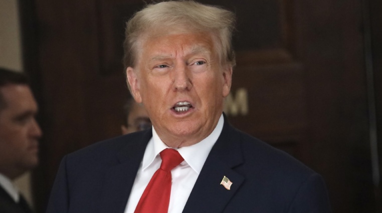 Amerika rozpoutala celní válku! Jaký bude mít dopad na Česko?