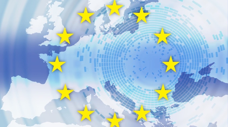 Akcie luxusních firem jako LVMH, Richemont a Hermès zaznamenávají prudký růst. Bernard Arnault za 9 týdnů zbohatl o 30 miliard eur