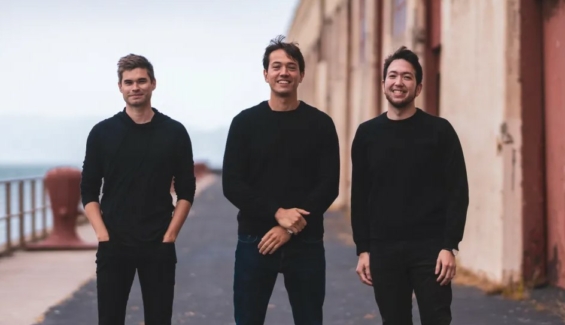 Zakladatelé peněženky Phantom