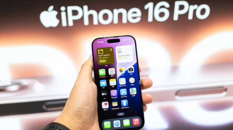 Dojde k citelnému zdražení iPhonů! Co je důvodem?