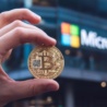 Co se stane s cenou Bitcoinu, pokud akcionáři Microsoftu odhlasují jeho nákup?