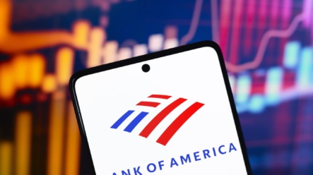 Proč Warren Buffett prodává akcie Bank of America?