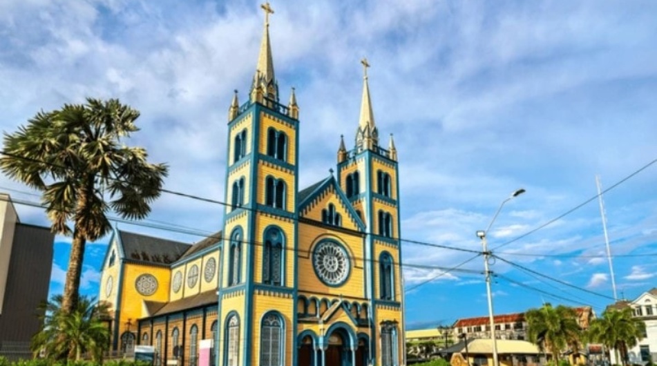 Další bitcoinová země na obzoru? Tento přímořský stát chce jít dál než Salvador!