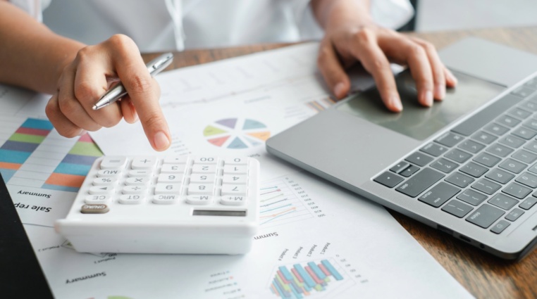 Jak oceňovat akciové firmy, které se soustředí na růst více než na ziskovost?