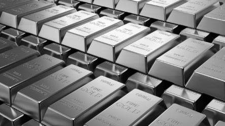 Fed snížil úrokové sazby! Tato investice reagovala růstem na nová maxima