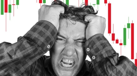 Krach akciového trhu je tady! Investoři panikaří. Jak hluboko akcie ještě spadnou? | Burza s odstupem