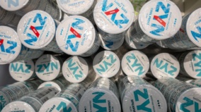 Investoři milují akcie Philip Morris ČR. Vyplatí se do rozjetého vlaku ještě naskočit?