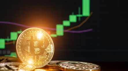 Blíží se masivní růst Bitcoinu? Klíčoví držitelé Bitcoinu přestali prodávat