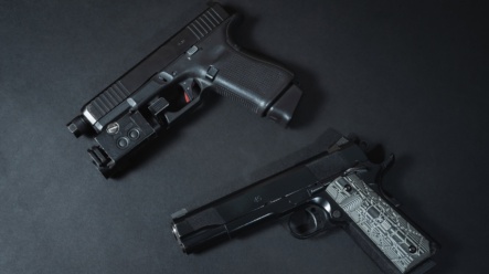 Akcie zbrojařů letí k nebývalým výšinám. Jak z toho může profitovat Česko?