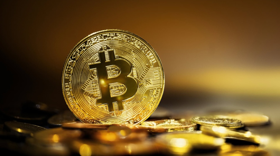 Blíží se konec Bitcoinu? Známí krypto investoři radši nakupují zlato!