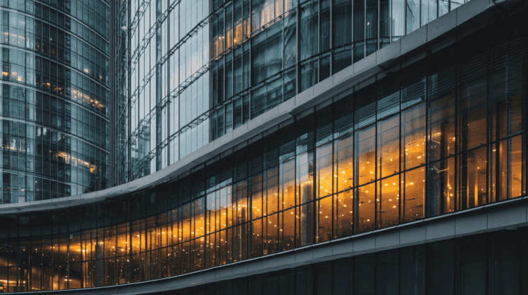 150 % za 3 roky a solidní dividenda. Tato populární česká akcie však skrývá háček