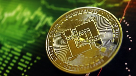 Útok na Ethereum a Solanu: Největší krypto burza světa představuje novou síť s bleskovou rychlostí
