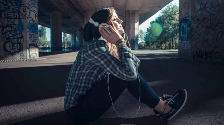 Zapomeňte na Spotify. Tato podhodnocená akcie se obchoduje za pouhý 9násobek zisků a píše mnohem zajímavější příběh