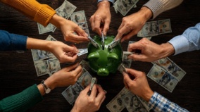 2 fondy, které vyplácejí dividendu 8 až 11 % ročně. Bonus? Ochrání vás před propady akciového trhu